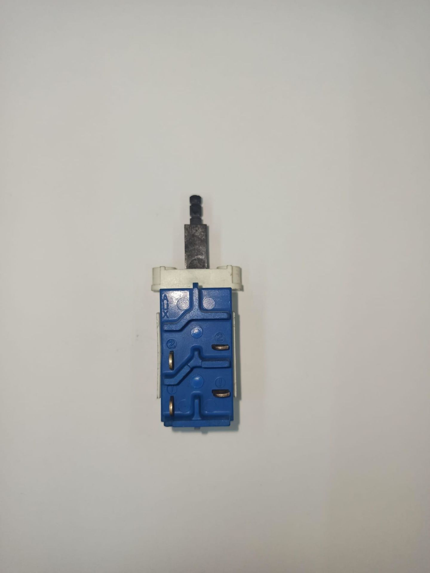 Switch Lorlın 0E2-132003 87-46