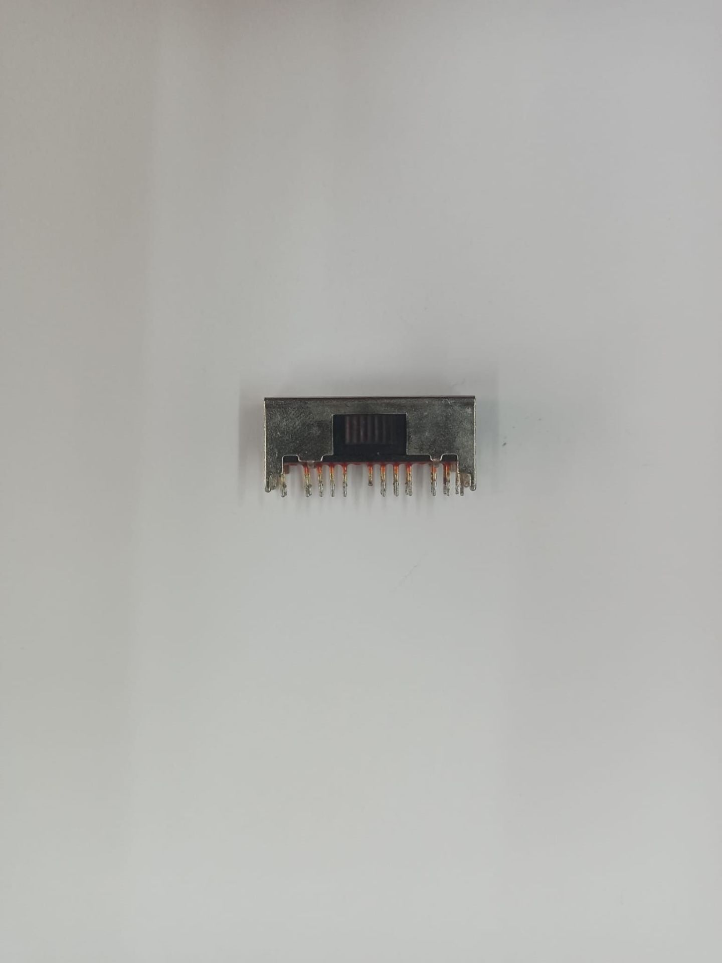 Switch On-Off-On PVC Başlık 90 Derece